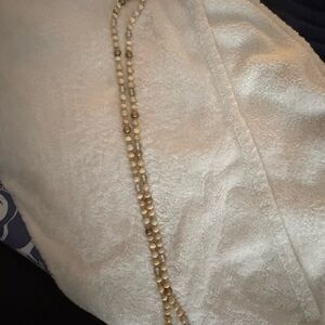 Elegant Cream Beaded Necklace